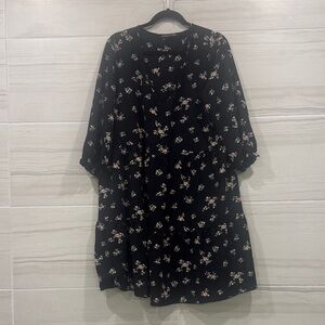 Chic Black Floral Long Sleeve Dress